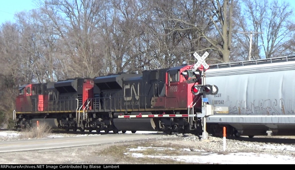 CN mixed freight